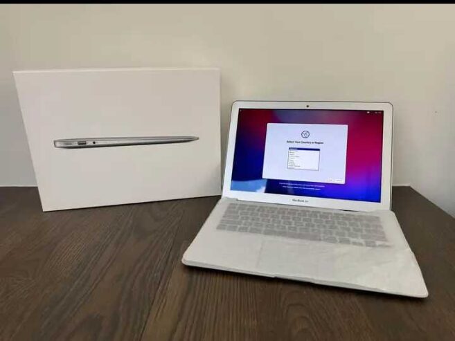 MacBook Air 13 inches